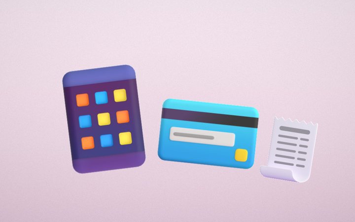 Смартфон, банковская карта и длинный чек на светлом музейном фоне